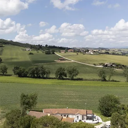 La Casa Nel *